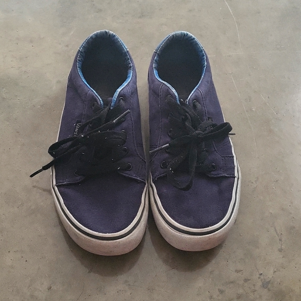 Navy Blue Vans.  Size boys4.5/women's 6